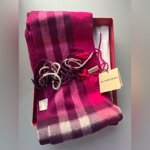 Raspberry pink Burberry scarf brand new
